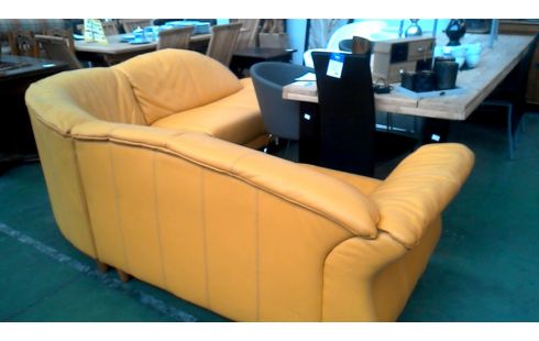 SALON D'ANGLE JAUNE CUIR