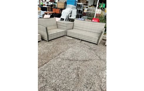 SALON DE JARDIN ROTIN STYLE