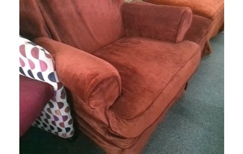 FAUTEUIL VELOURS ROUGE
