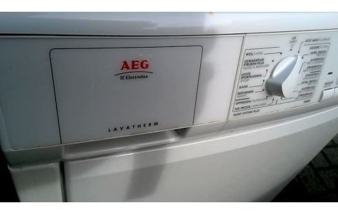KONDENSTROCKNER FRONTLADER AEG