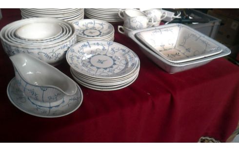 SERVICE WEISS BLAU