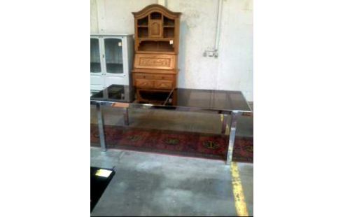 TABLE VERRE GIGOGNES