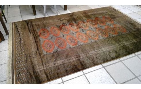 TEPPICH HANDGEKNÖPFT
