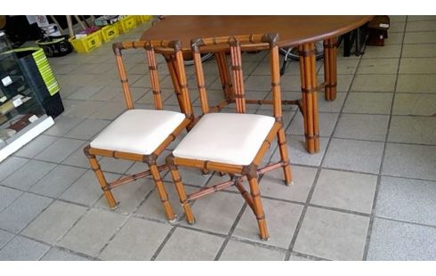 CHAISES LA PAIRE 
