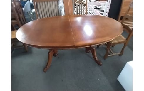 TABLE OVALE MERISIER