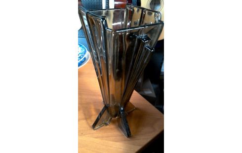 VASE BRUN GLACE