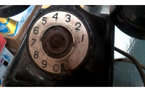 TELEFON BAKELIT ANTIK