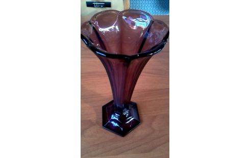VASE, , TROMPETTE BORDEAUX GLACE