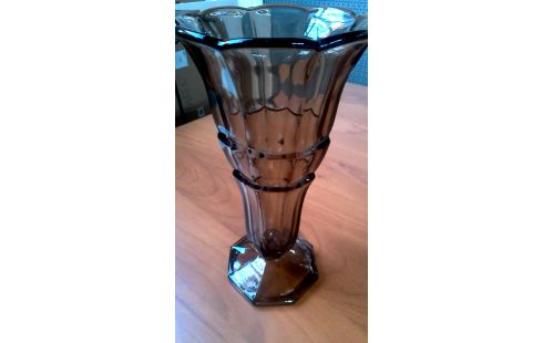 VASE BRUN GLACE