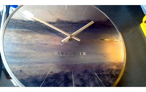 UHR
