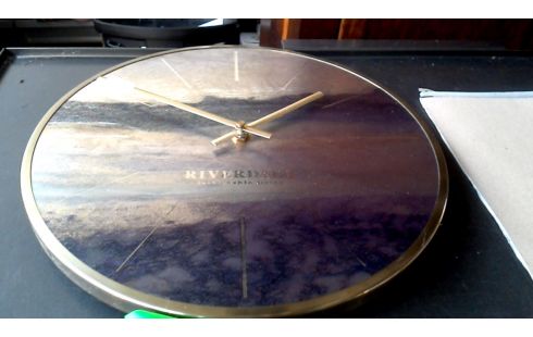UHR
