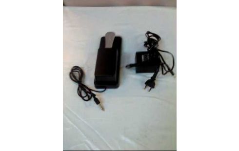 E-PIANO <YAMAHA> P-85 INKL. PEDAL