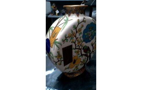 VASE STYLE ORIENTAL