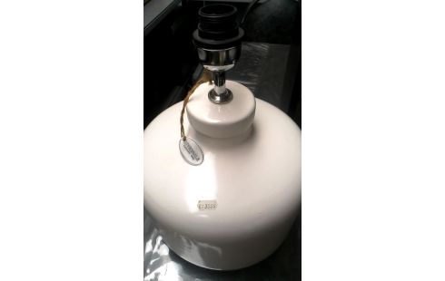 LAMPADAIRE BLANCHE