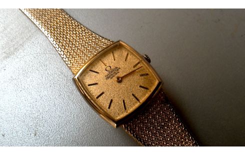 HORLOGE OMEGA