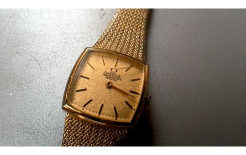 HORLOGE OMEGA