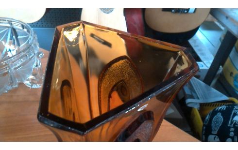 VASE ART DECO. BRUN GLACE