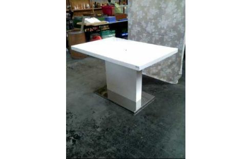 TABLE DE SALLE A MANGER