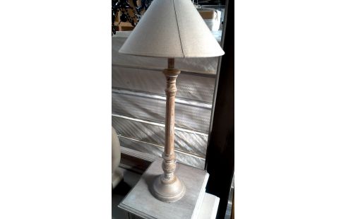 LAMPADAIRE CERUSE