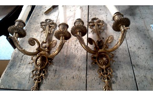 MUURLAMP LOT VAN 2