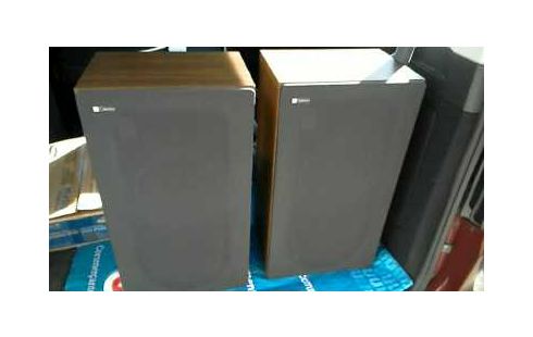 ENCEINTE PAIRE  CELESTION AVEC SUPPORT