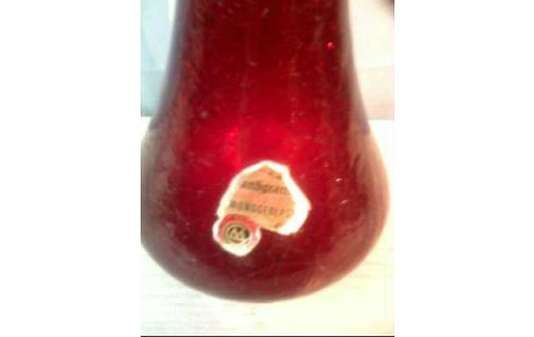 VASE ROUGE