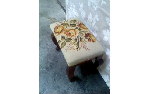 TABOURET