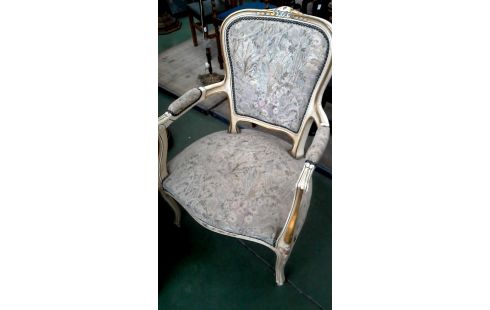 CHAISE BRANCHE STYLE LOUIS XVI