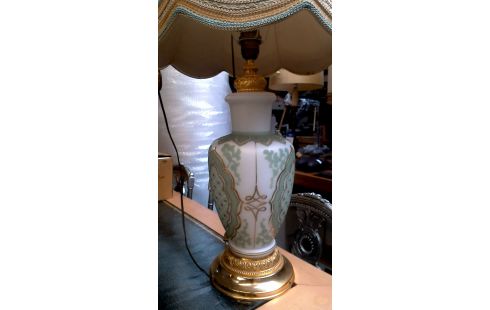 LAMPADAIRE, , OPALINE LAITON ORIENTAL
