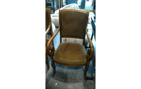 FAUTEUIL CROSS VELOURS VERT