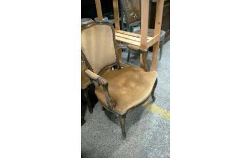 FAUTEUIL VELOURS OR  STYLE LOUIS XV