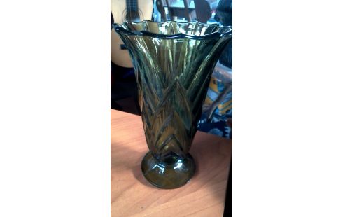 VASE VERTE GLACE VINTAGE