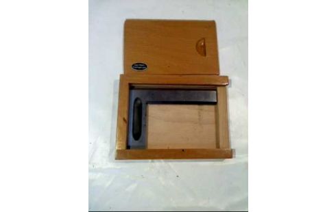 WINKEL <CARL MAHR> METALL HOLZBOX