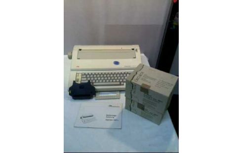 MACHINE A ECRIRE