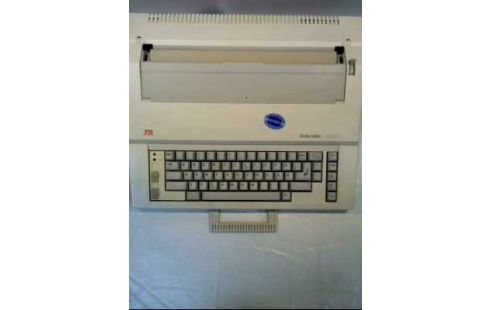MACHINE A ECRIRE