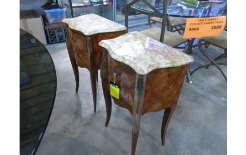 CHEVETS LA PAIRE DESSUS MARBRE 2 TIROIRS STYLE LOUIS XV