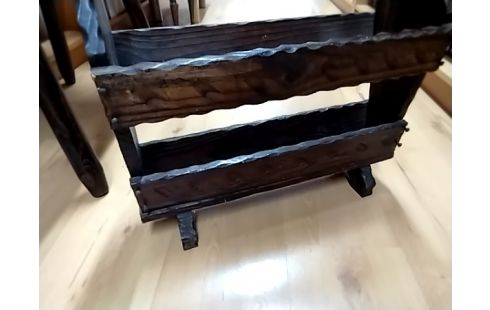 PORTE REVUES Rustique