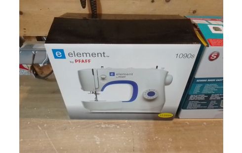 MACHINE A COUDRE SINGER M2105