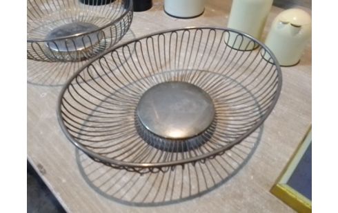 CORBEILLE A PAIN ANNEES 50