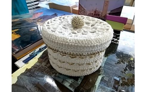 BOITE TRICOT BLANCHE