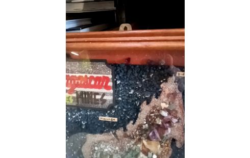 CADRE MADAGASCAR PIERRES