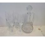 LOT DE 4 FLUTES VERRES AVEC CARAFE