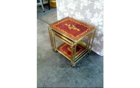 BEISTELLTISCHE 3ER-SET ROLLEN GOLDF. VERZ.