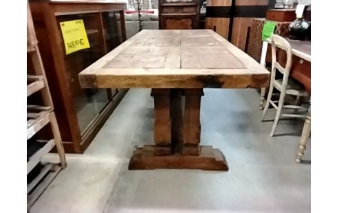 TABLE DE FERME CARRELÉE 212X92CM