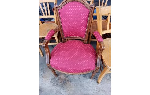 FAUTEUIL STYLE LOUIS XVI