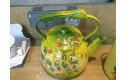 BOUILLOIRE PEINT MAIN