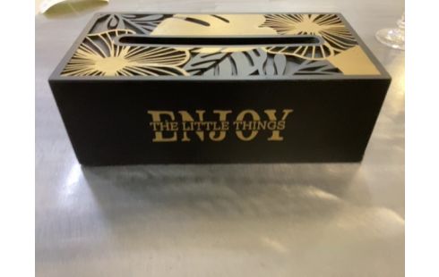 BOITE A MOUCHOIRS NOIR ET DORE