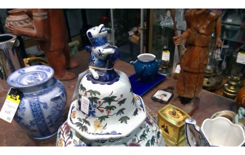 JARRÓN DE PORCELANA