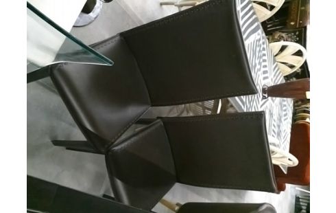 4 CHAISES CUIR MARRON AVEC COUTURES APPARENTES ROCHEBOBOIS