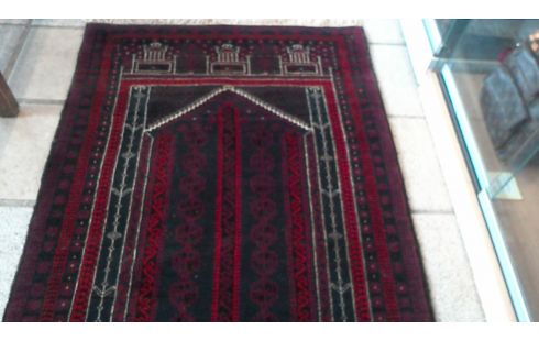 TAPIS  150-90 CM